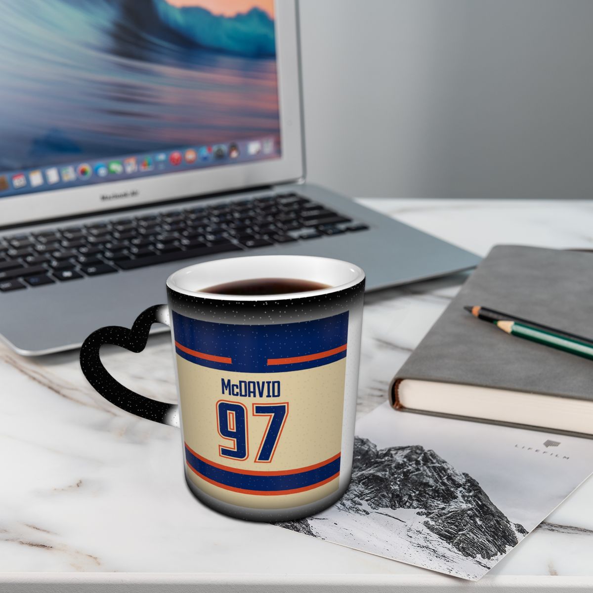 Connor McDavid Alternate Mug F - đánh giá và giá Alternative To Coffee And Tea
